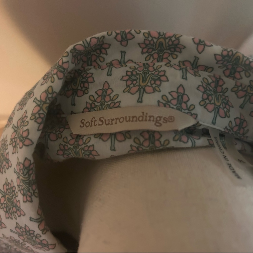 Tabitha-Soft Surroundings blue tunic with paisley design - Picture 7 of 9